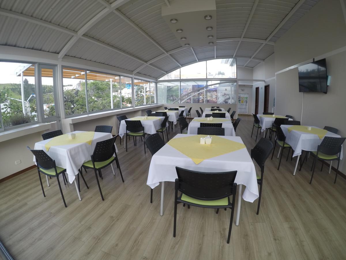 Hotel Parque Reservado Пасто Екстер'єр фото